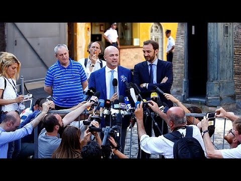 بالفيديو تبرئة صحافيين وإدانة مسربي الوثائق السرية في قضية فاتيليكس2