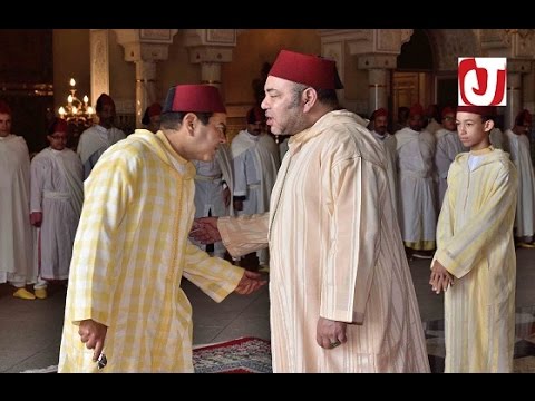 الملك محمد السادس يتقبل التهاني في القصر الملكي في الدار البيضاء