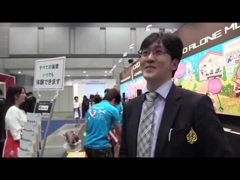 روبوت ياباني يحظى بإقبال كبير في بيبر