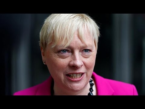 شاهد أنجيلا إيغل تعلن ترشحها لرئاسة حزب العمال