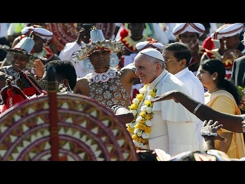 بابا الفاتيكان يدعو في سيرلانكا إلى المصالحة الوطنية
