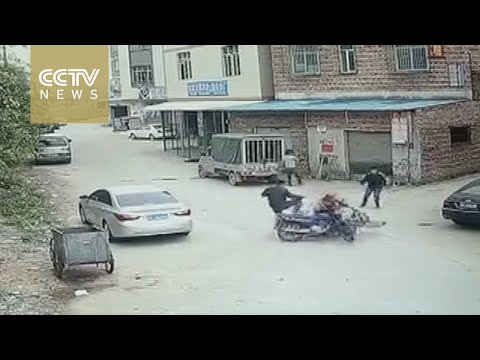 كيف تصطاد الشرطة الصينية لصوص الشوارع
