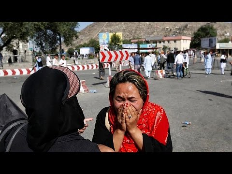 شاهد ثمانين قتيلا ومائتي جريح في تفجيرات انتحارية في كابول