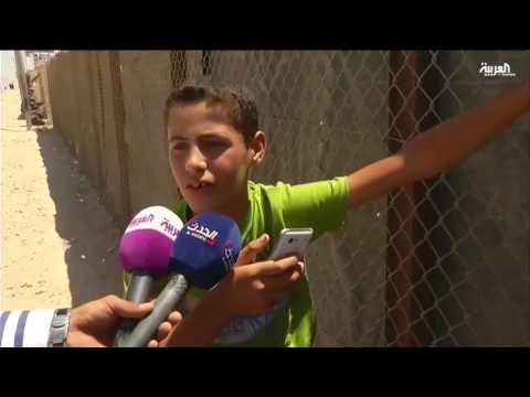 شاهد ضعف الشبكة أو غيابها عن الزعتري دفع اللاجئين للتحايل