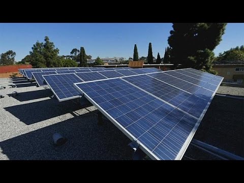 الأمريكية تيسلا للسيارات الكهربائية تستحوذ على سولار سيتي