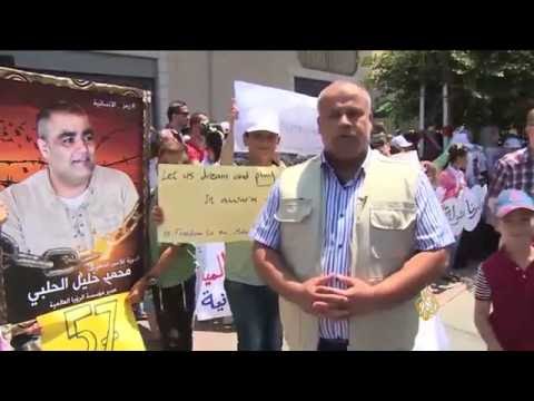 شاهد قلق في غزة بسبب اعتقال إسرائيل لمحمد الحلبي