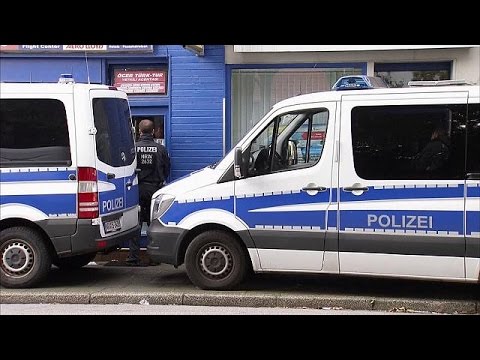 بالفيديو وزير خارجية ألمانيا يسن قوانين جديدة لمكافحة الإرهاب