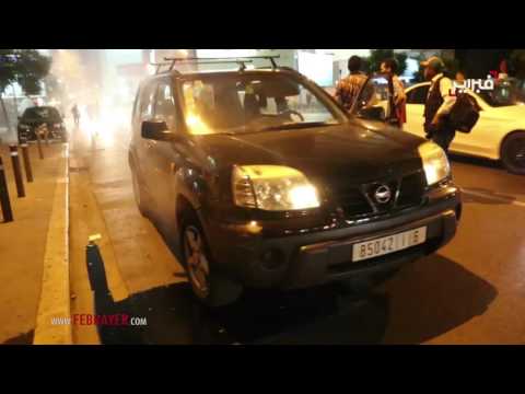 بالفيديو شاهد ذهب لقضاء بعض الأغراض فعاد ليجد سيارته في حالة غريبة