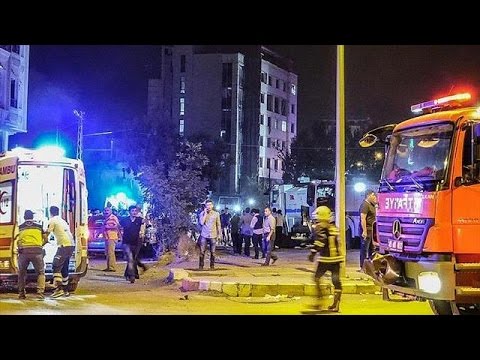 تفجيران في تركيا يوديان بحياة 6 أشخاص ويُصيبان 200 آخرين بجروح