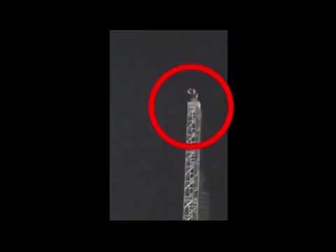 شاب يرقص أعلى برج طوله 30 مترًا