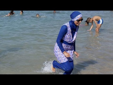 الأمم المتحدة تصف حظر البوركيني بالقرار الغبي
