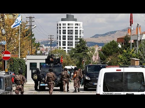 بالفيديو الخارجية الاسرائيلية تعلن اصابة رجل