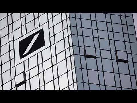 ميركل ترفض التعليق على مساعدة حكومتها لمصرف دويتشه بنك