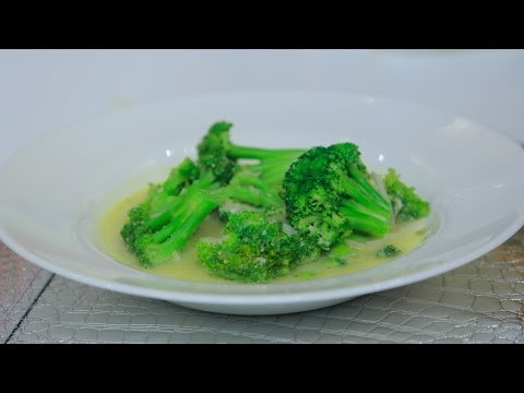 بالفيديو طريقة عمل شوربة لوز بالبروكلي