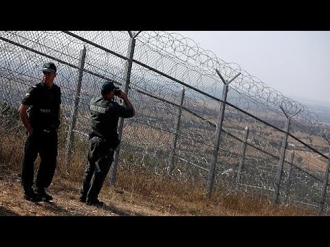 بالفيديو فرق من حرس الحدود الأوروبية تبدأ عملها على الحدود البلغارية التركية