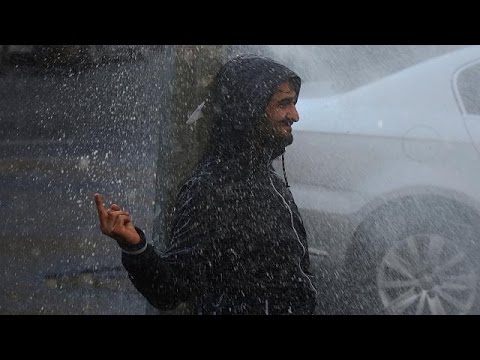 شاهد تظاهرات في دياربكر احتجاجًا على توقيف مسؤولين محليين