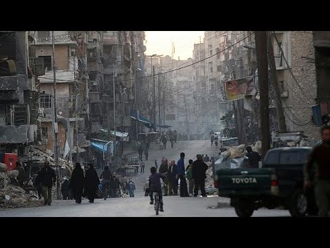 شاهد غارات روسية على مواقع للمعارضة السورية غربي حلب