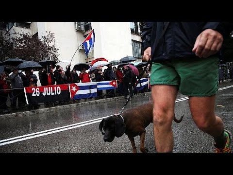 شاهد أوروبا تنعي الزعيم فيدال كاسترو وتعتبره شخصية القرن العشرين