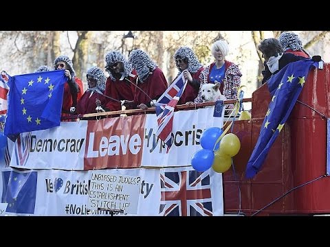 شاهد احتجاجات أمام المحكمة العليا ضد البريكسيت