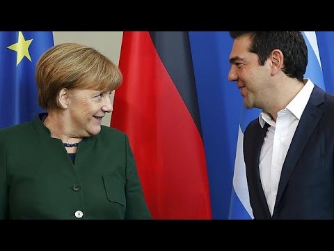 شاهد ألكسيس تسيبراس في برلين لمناقشة مكافأة المتقاعدين