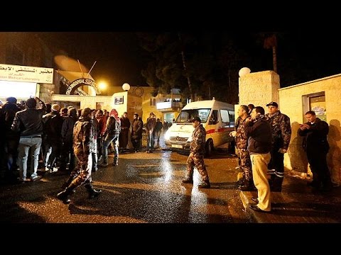 شاهد 8 قتلى في مواجهات بين الأمن ومسلحين جنوب عمان في الأردن