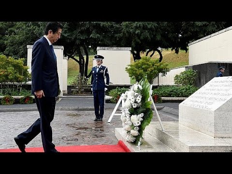 بالفيديو زيارة تاريخية لرئيس وزراء اليابان شينزو آبي إلى بيرل هاربر