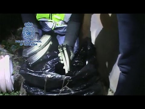 ايقاف شخصين بتهمة تمجيد الارهاب في اسبانيا