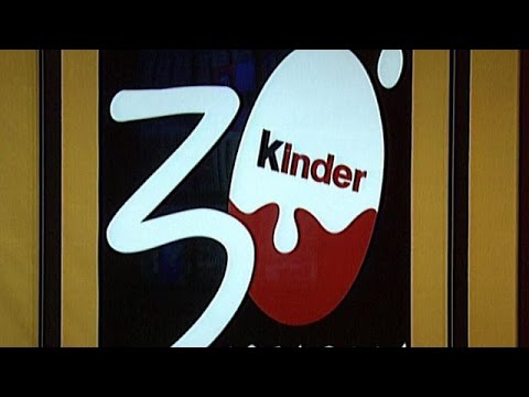 شاهد وفاة ويليم ساليس مُبتكر شكلاطة كينْدرْ سوربريزْ