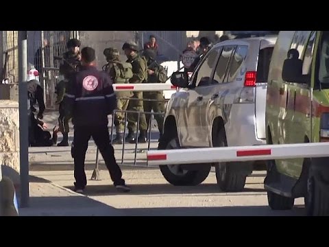 بالفيديو إصابة فلسطينية برصاص الأمن الإسرائيلي