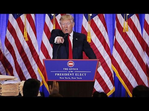 شاهد ترامب يُشدّد على أنه سيبني الجدار العازل على الحدود مع المكسيك