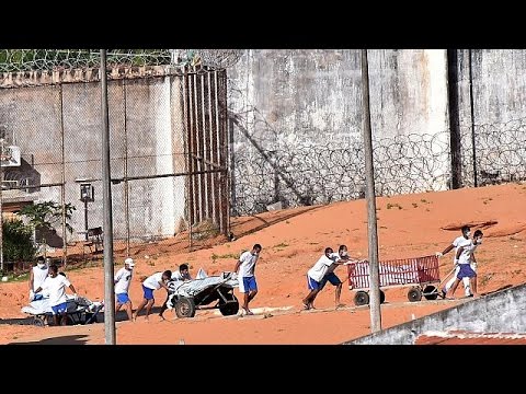 شاهد نحو 30 قتيلا خلال مواجهات في أحد السجون البرازيلية