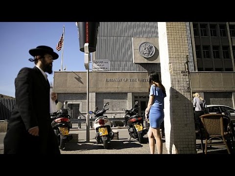 شاهد عباس يحذّر من نقل السفارة الأميركية إلى القدس