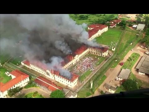 شاهد  السجون البرازيلية تتمرد مجددًا