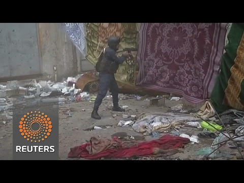 iraqi forces clash with is in mosuls