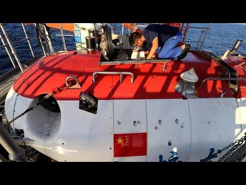 chinese manned submersible jiaolong completes dive