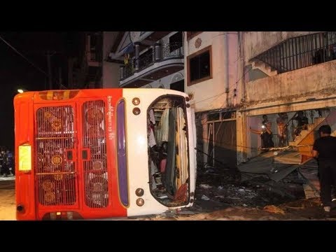 24 injured in thailand tour bus crash