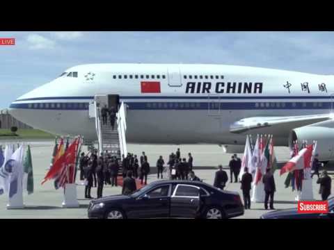 chinese president xi jinping arrives