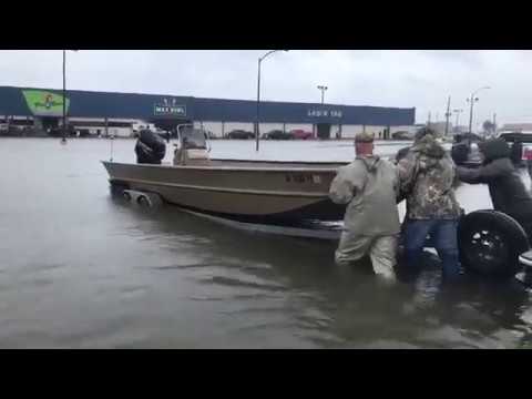 bort arthur boats needed sos for stranded texans