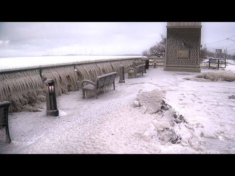 real life frozen big freeze creates an icicle wonderland along lake erie