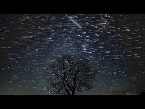 ‘magical’ geminid meteor shower captured