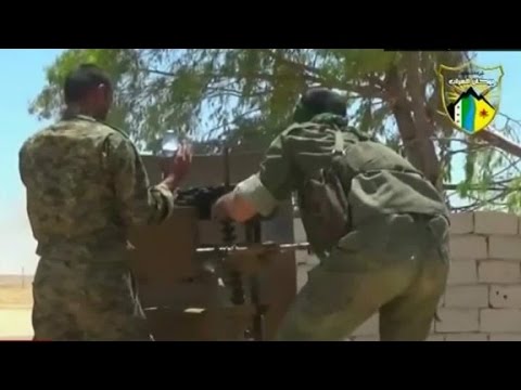 us airstrikes blast daesh walls