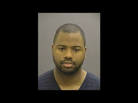 baltimore officer takes stand